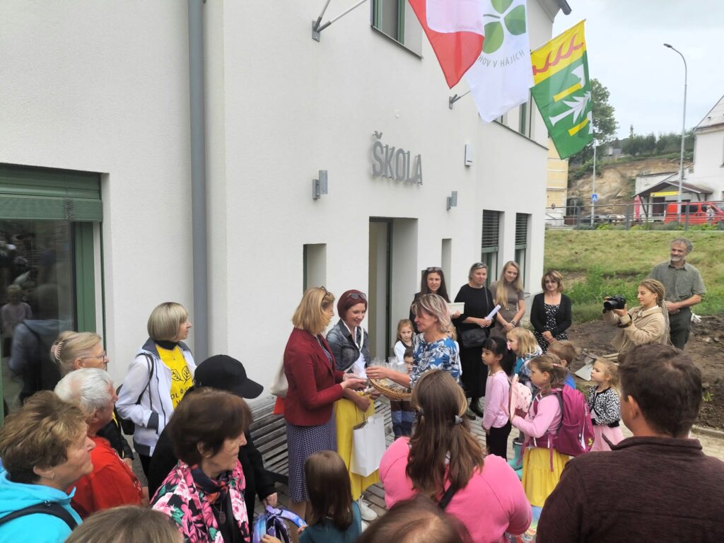 Začít spolu ve škole otevřené po 46 letech